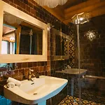 Domaine Boheme I Art De Vivre Apartment