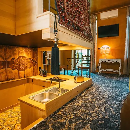 Domaine Boheme I Art De Vivre Apartment