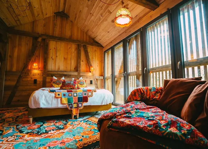 Domaine Boheme I Art De Vivre Daire